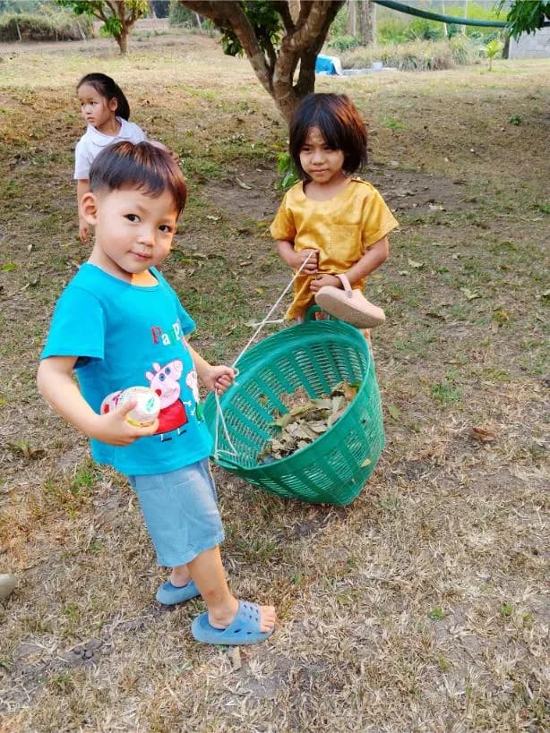 Children at Bamboo School