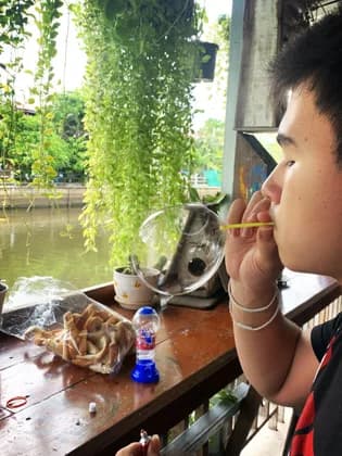 Exploring Thailand with a guided tour