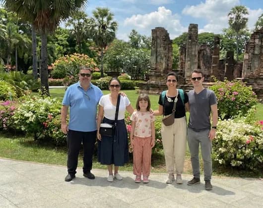 Tour group experiencing Thailand